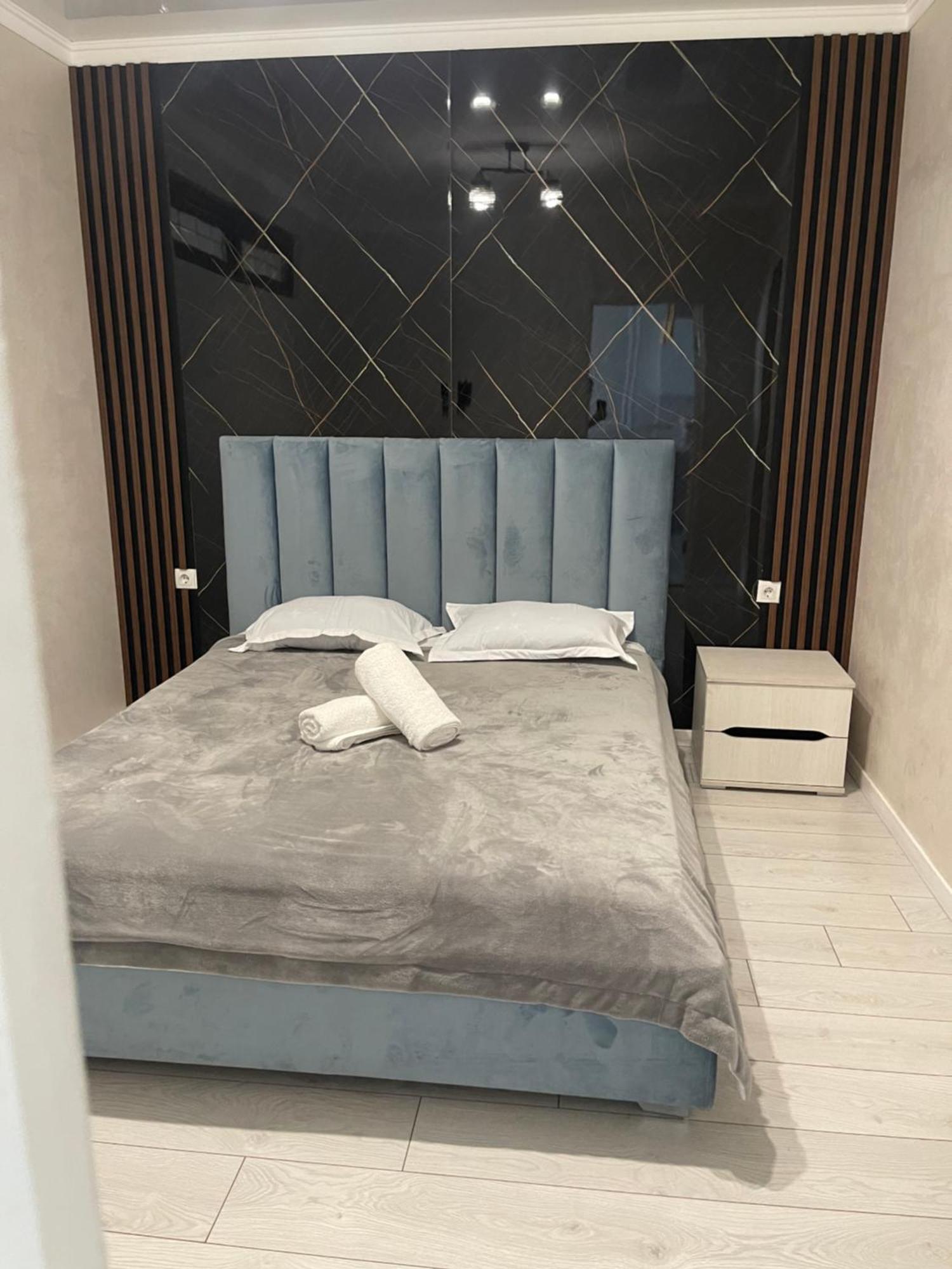 3-room Altyn Bulak 1 Apartment *