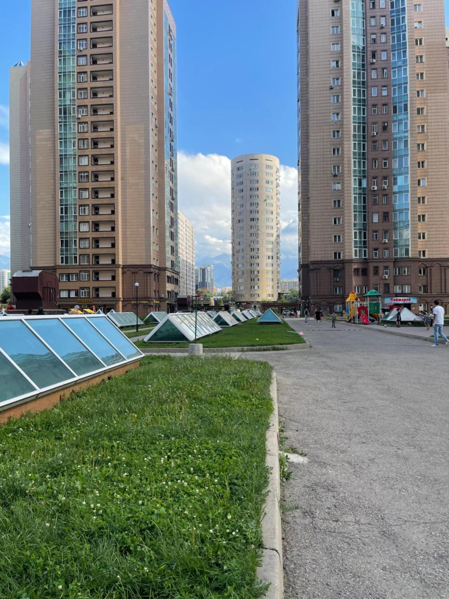 Apartment 3-room Altyn Bulak 1 Almaty
