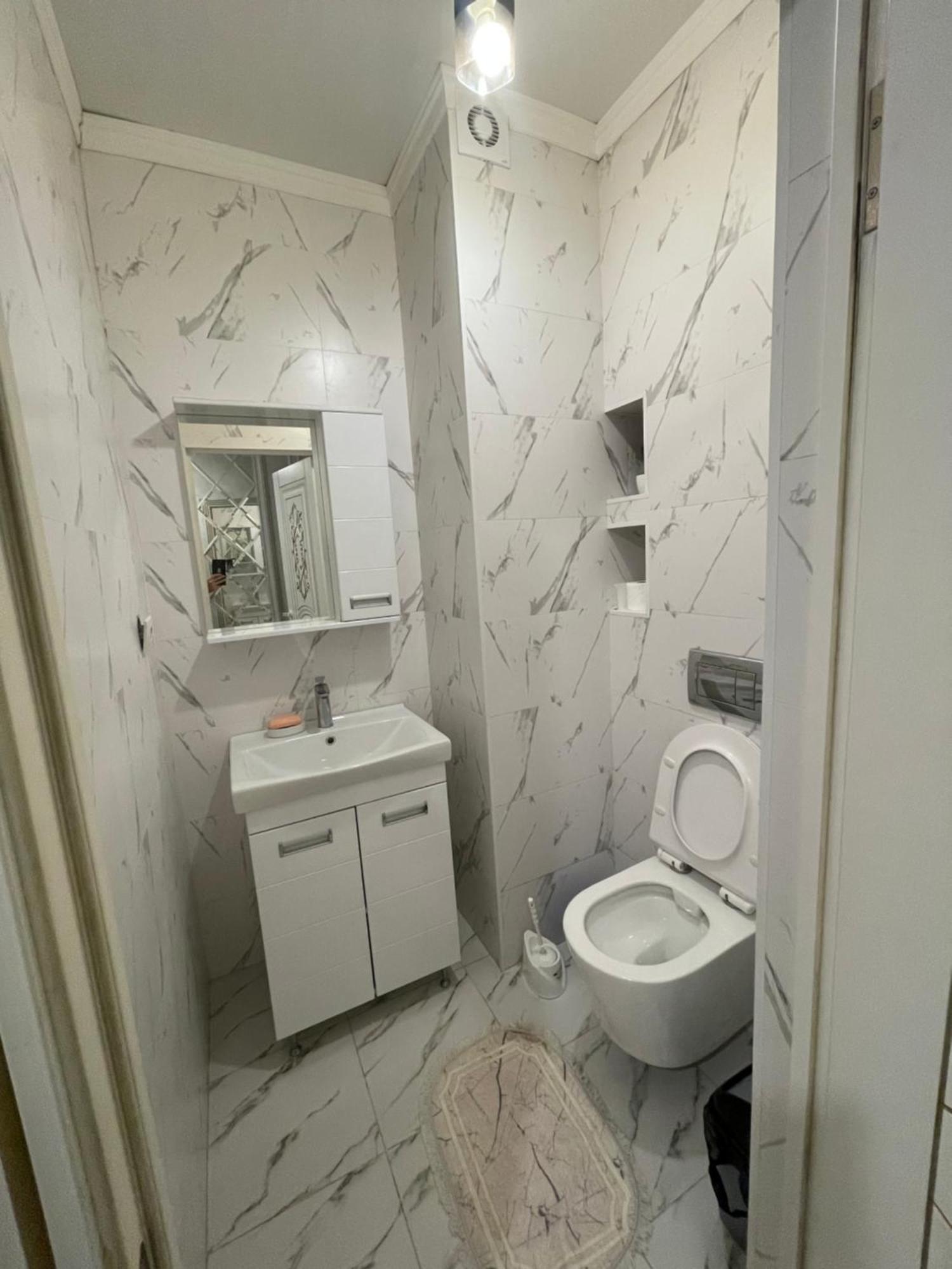 3-room Altyn Bulak 1 Apartment *