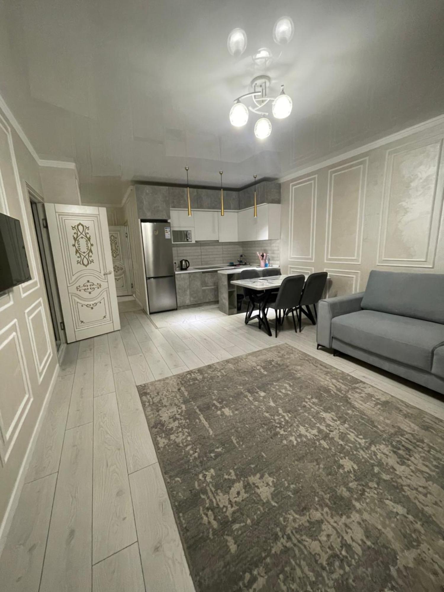 3-room Altyn Bulak 1 Apartment *