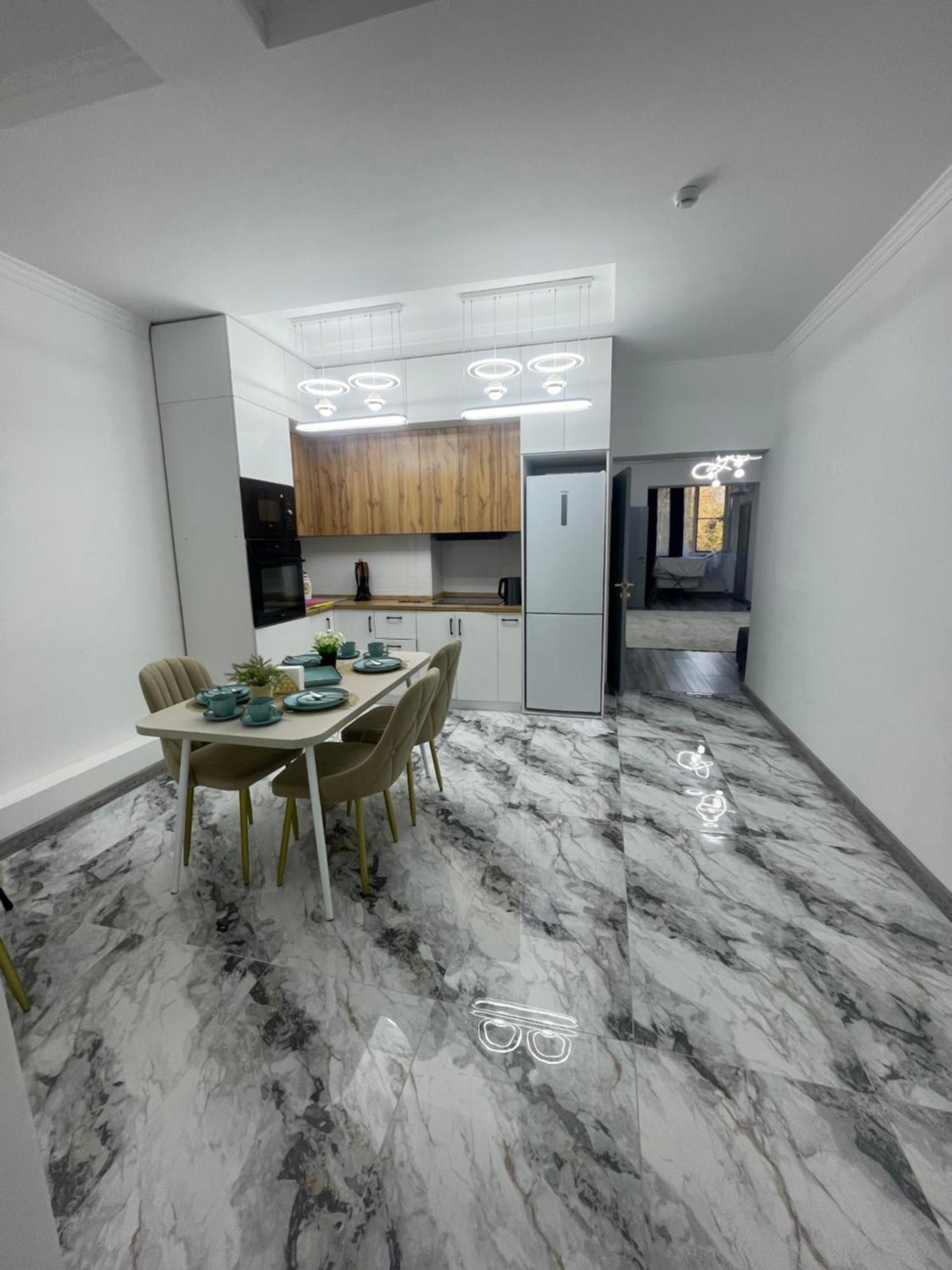 Apartment 3-room Altyn Bulak 1 *